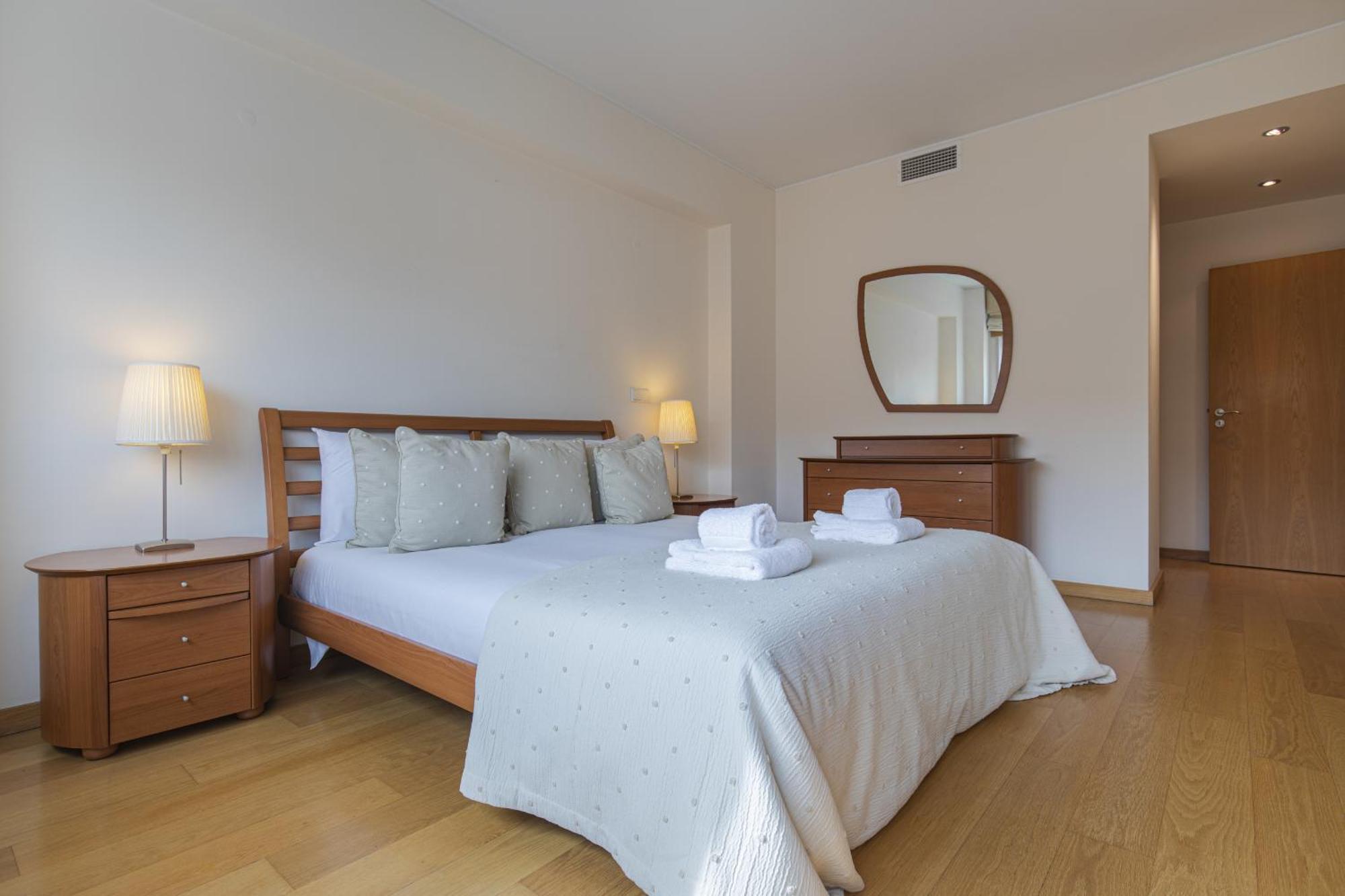 2 Bedroom Large Apartment By Innkeeper Lisbon Bagian luar foto