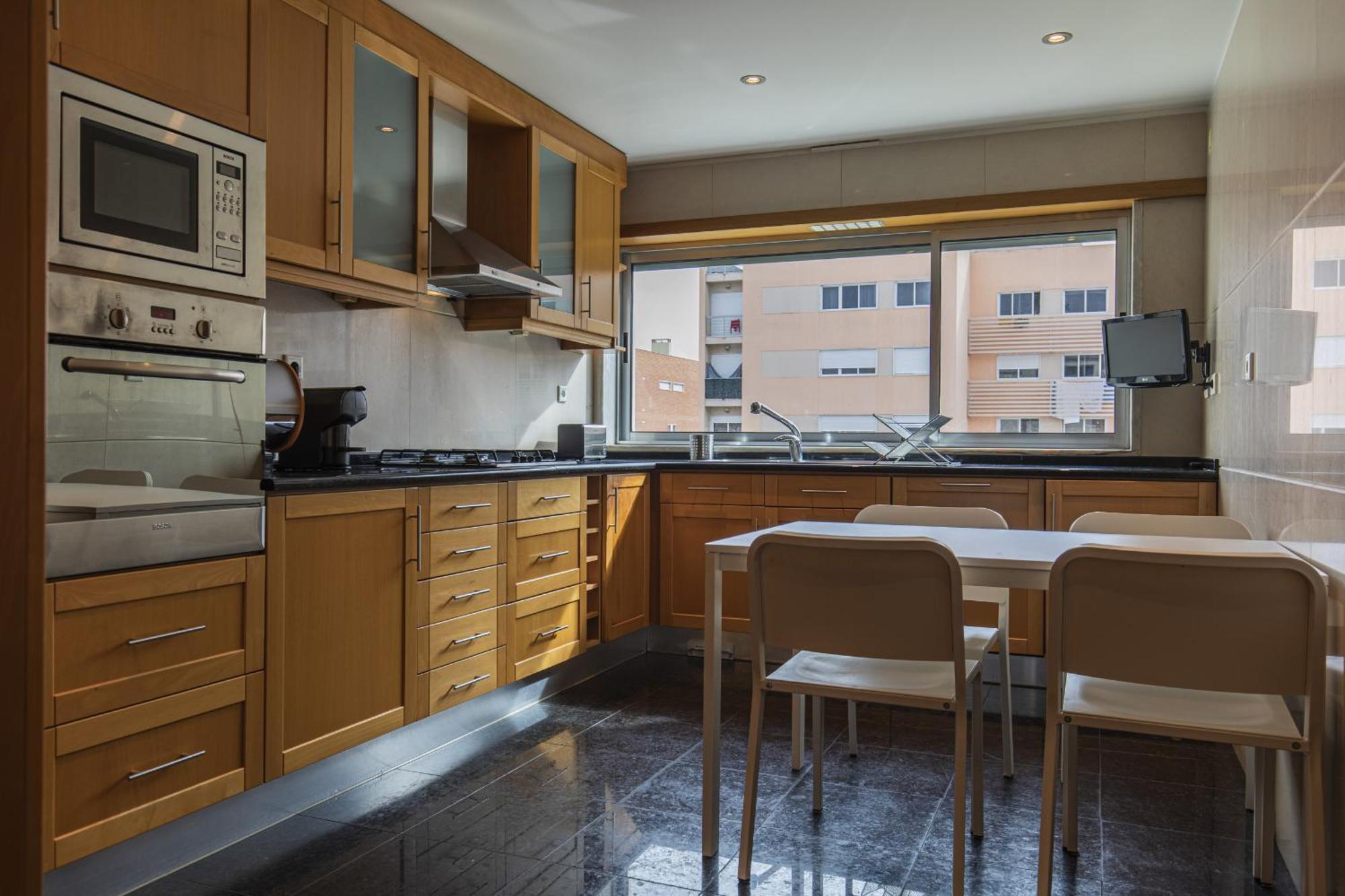 2 Bedroom Large Apartment By Innkeeper Lisbon Bagian luar foto