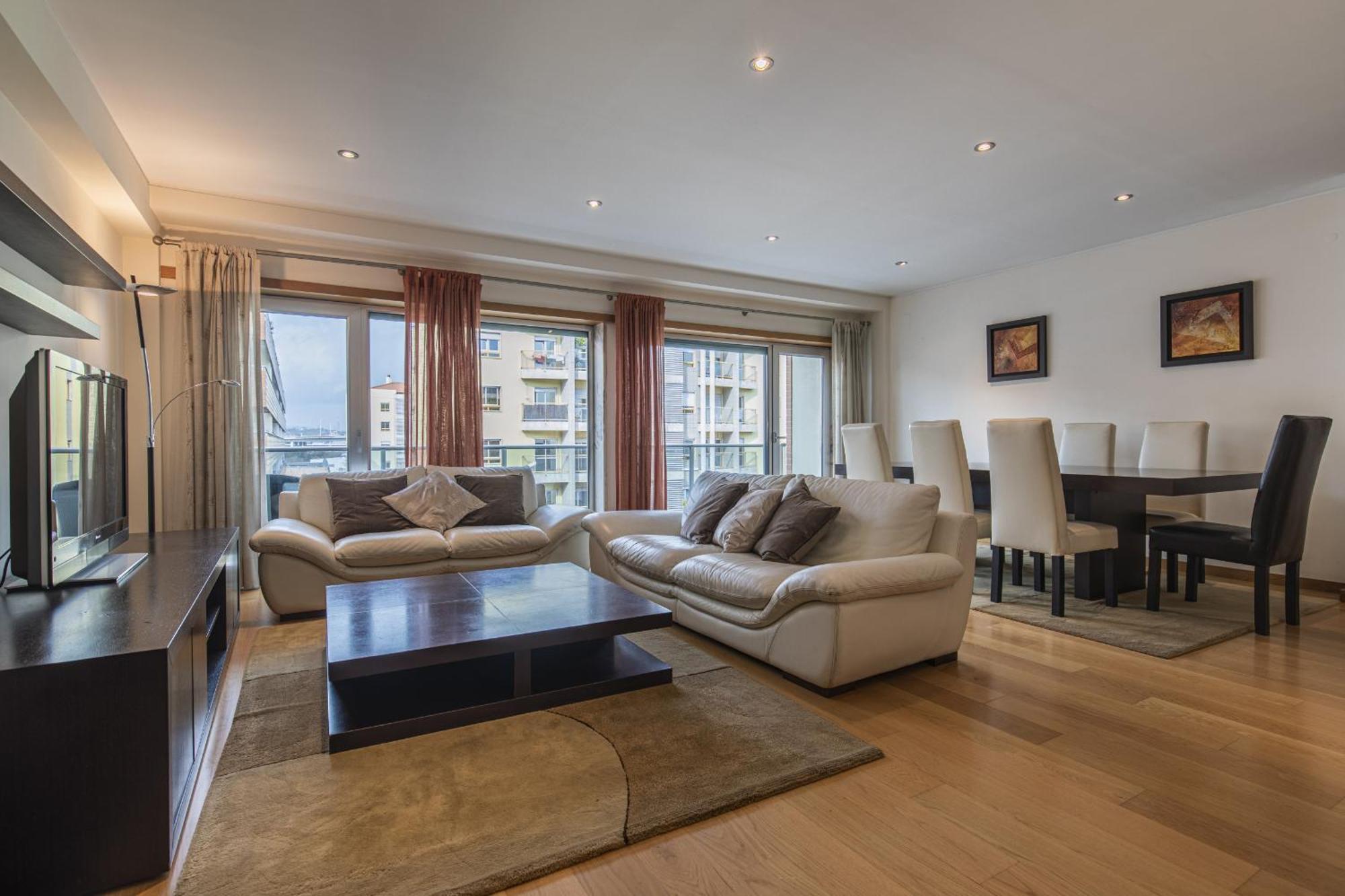 2 Bedroom Large Apartment By Innkeeper Lisbon Bagian luar foto